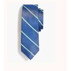 SOLD OUT BL723 Navy Green Silk J Crew Silk Tie NWT OS